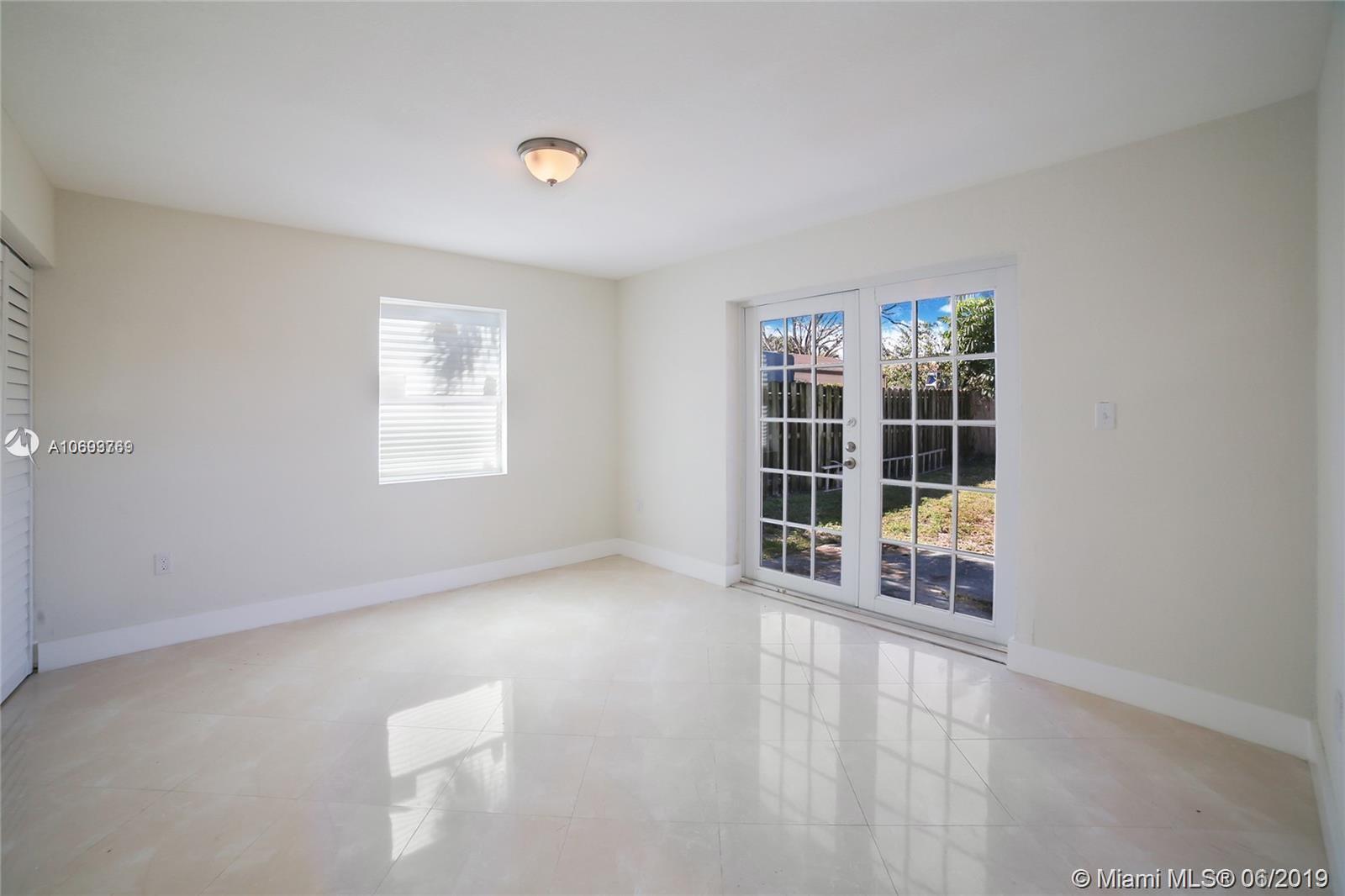 BEACHWAY ESTATES - Residential Lease