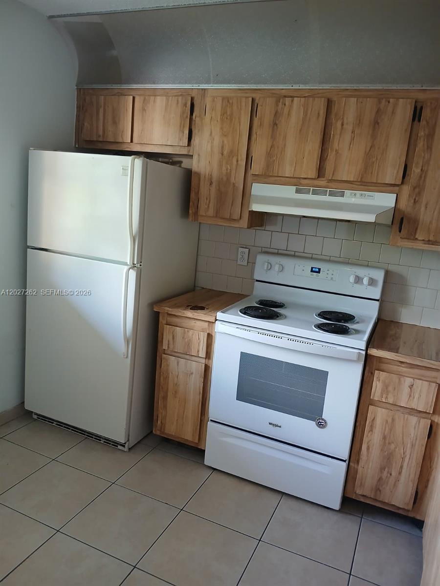 View photos, virtual tours, details... 9141 NW 1st Ct 204