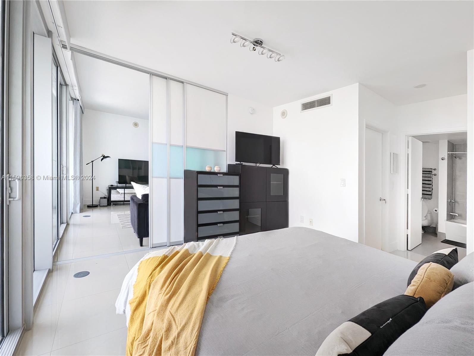 MINT CONDO - Residential Lease