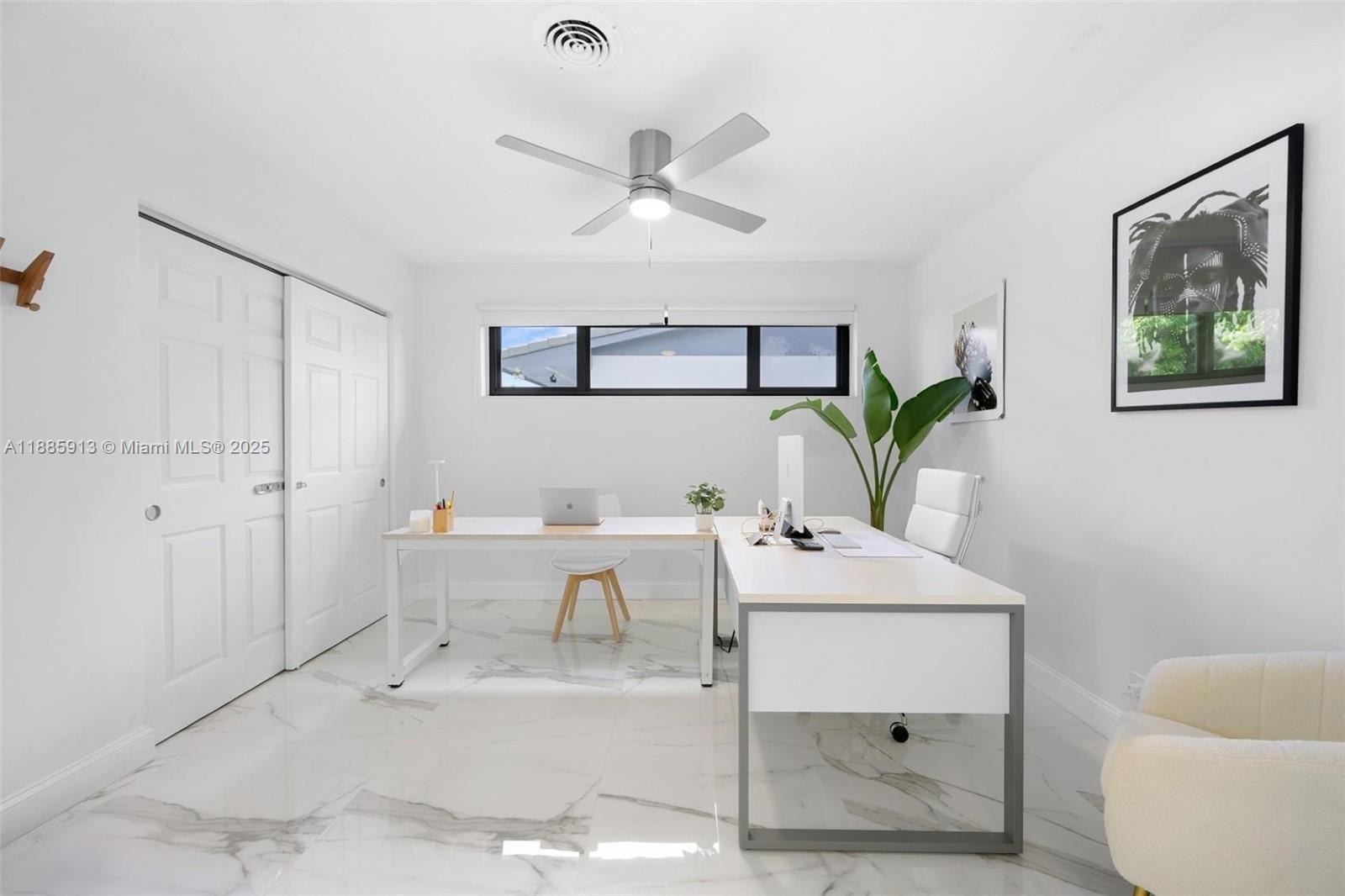 SKY LAKE - Residential