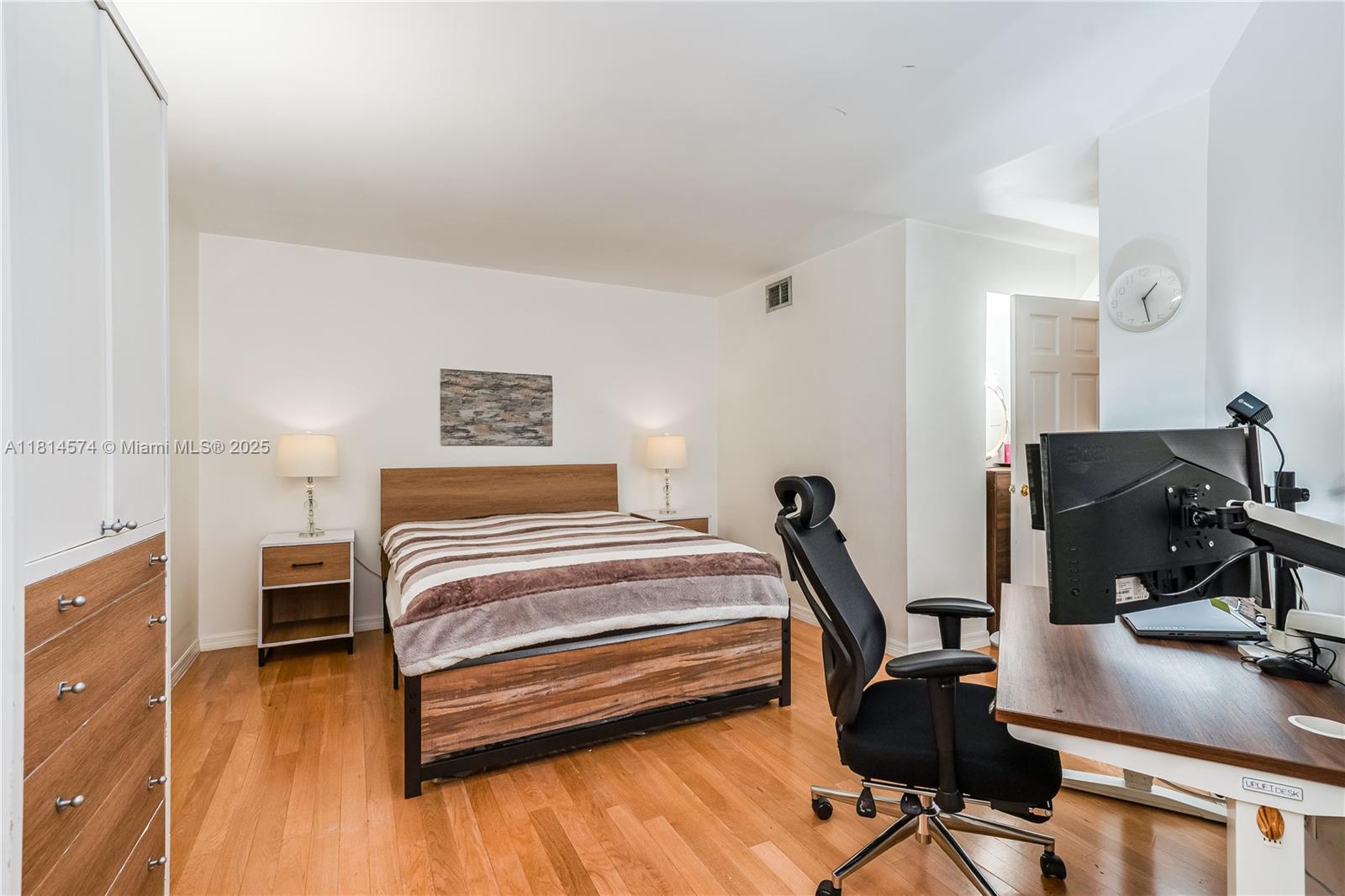 TENNIS CLUB BROOKS CONDO - Residential Lease