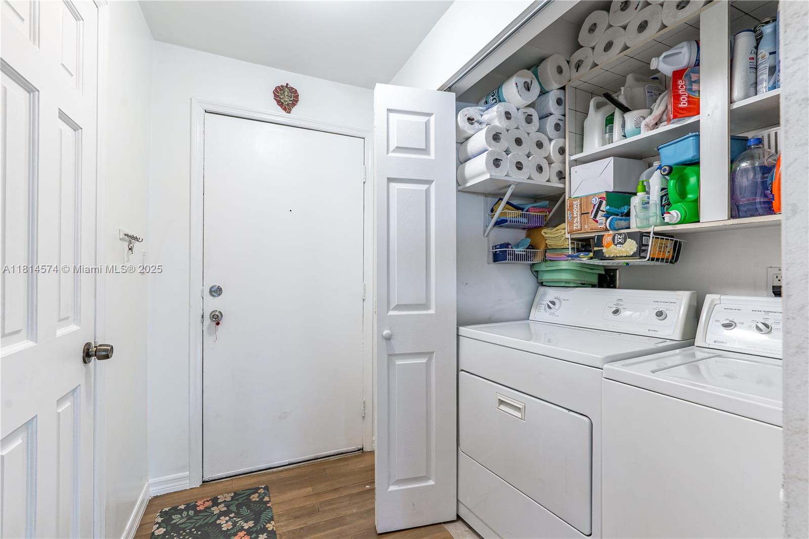 TENNIS CLUB BROOKS CONDO - Residential Lease