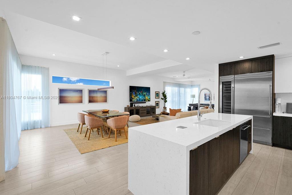 SEASIDE VILLAGE EAST COND - Residential Lease