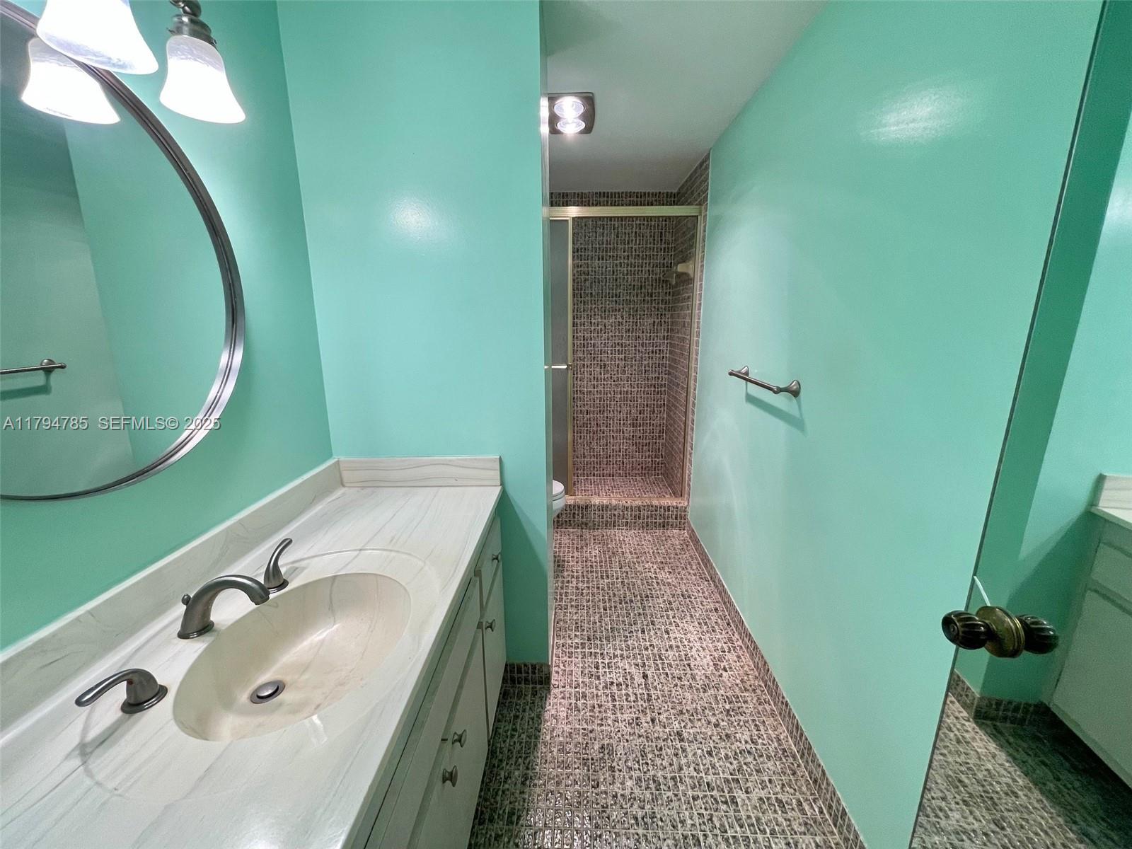 HILLCREST EAST NO 23 COND - Residential