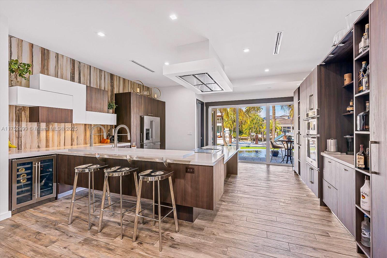 LAUDERDALE SHORES REAMEN - Residential Lease