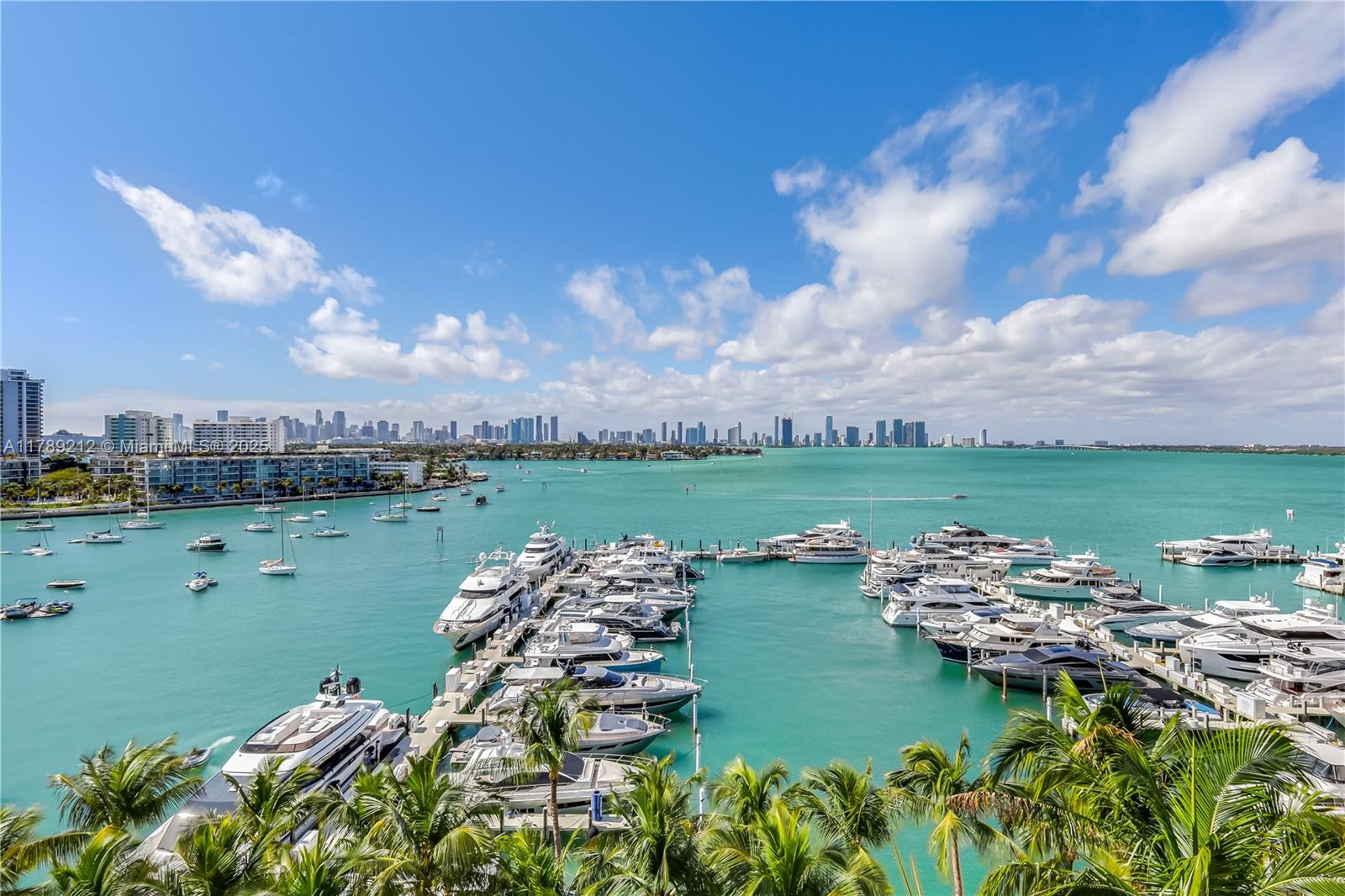 SUNSET HARBOUR SOUTH COND - Residential