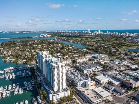 1800 Sunset Harbour Dr 2203 Miami Beach FL 33139