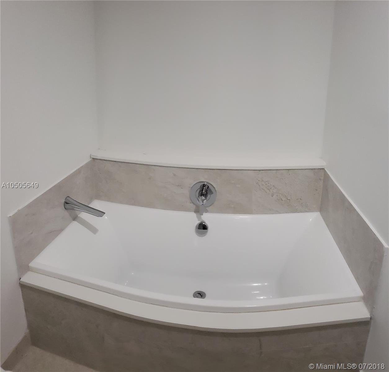 ARIA ON THE BAY CONDO - Residential Lease