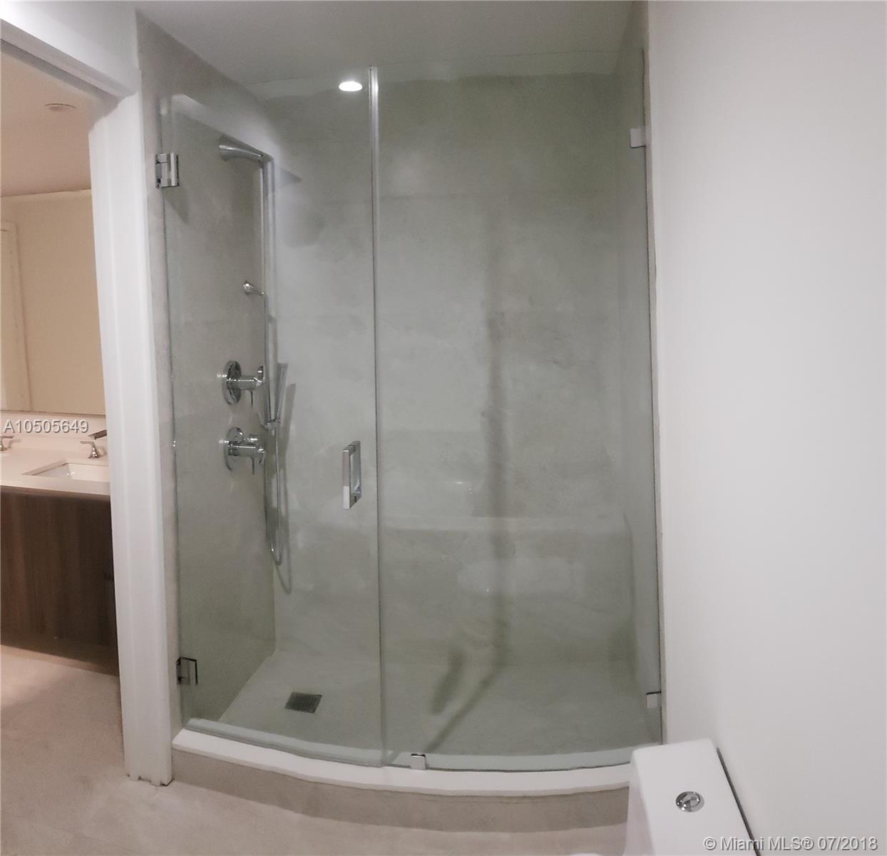 ARIA ON THE BAY CONDO - Residential Lease
