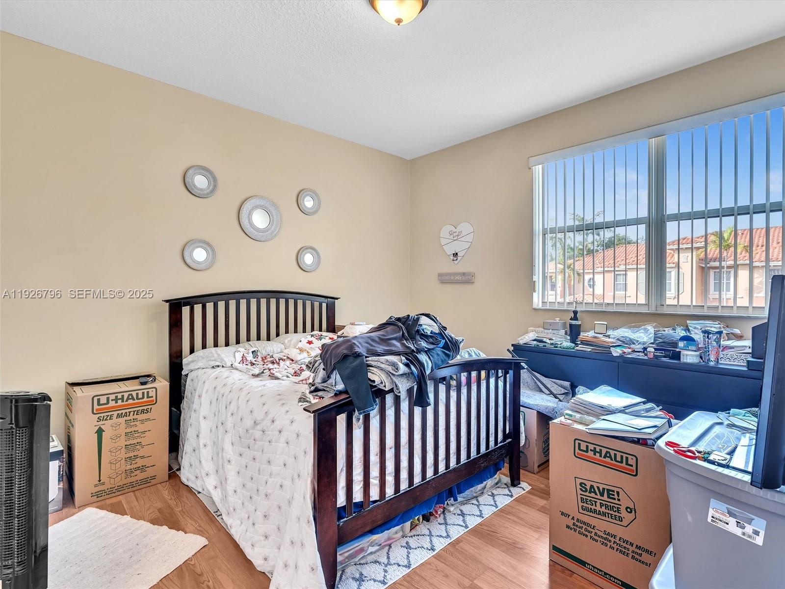 VILLAS AT HARBOR ISLES CO - Residential