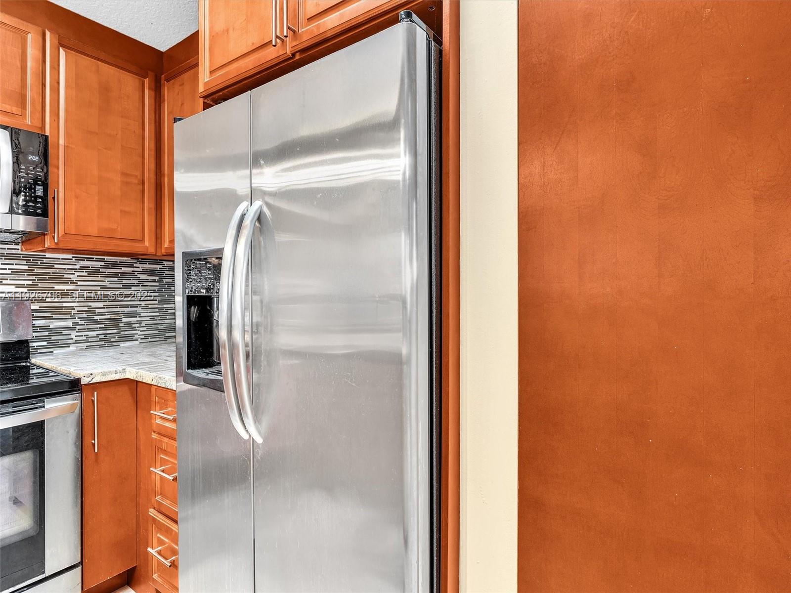 VILLAS AT HARBOR ISLES CO - Residential