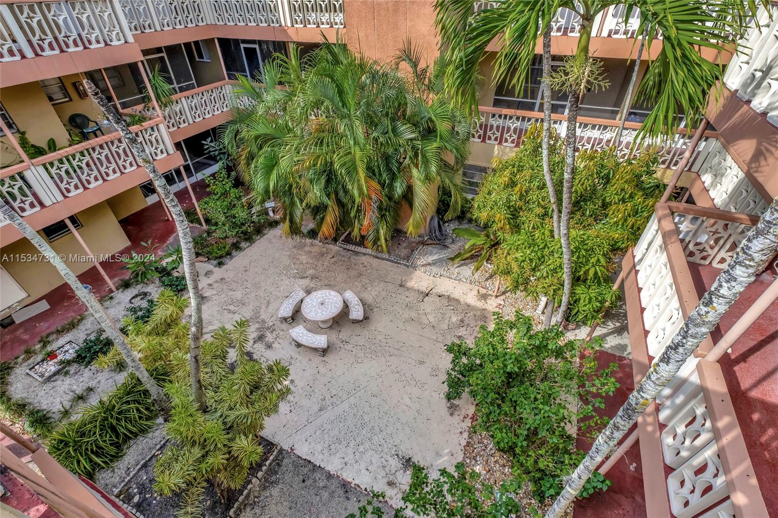 BARCLAY ARMS CONDO - Residential