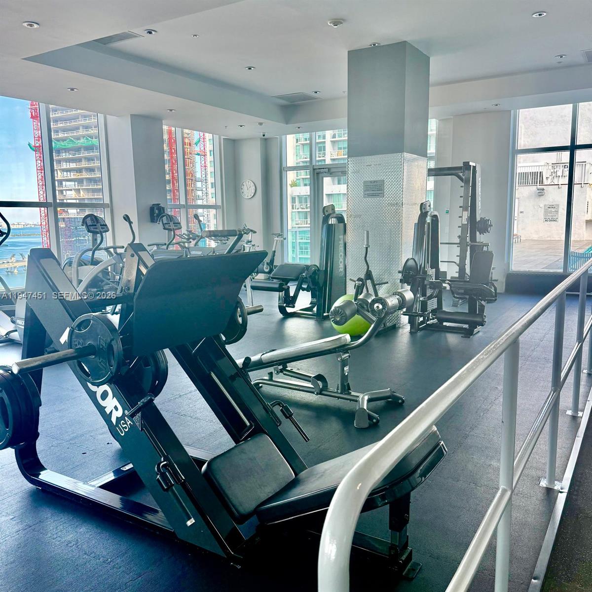 THE LOFT DOWNTOWN II COND - Residential