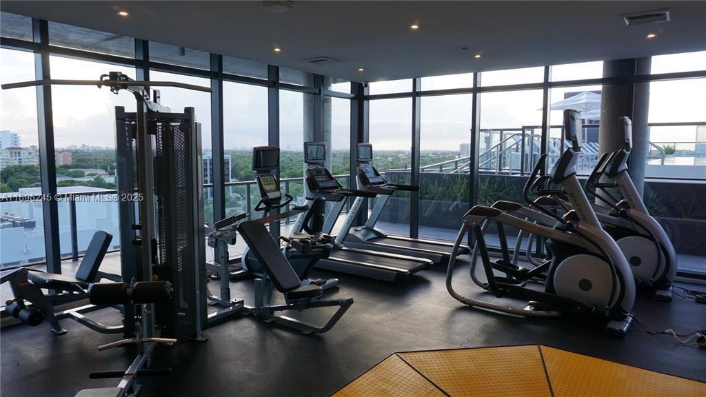 CASSA BRICKELL CONDO - Residential