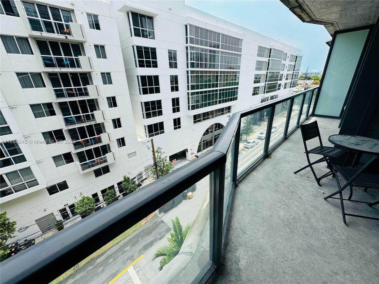 CASSA BRICKELL CONDO - Residential