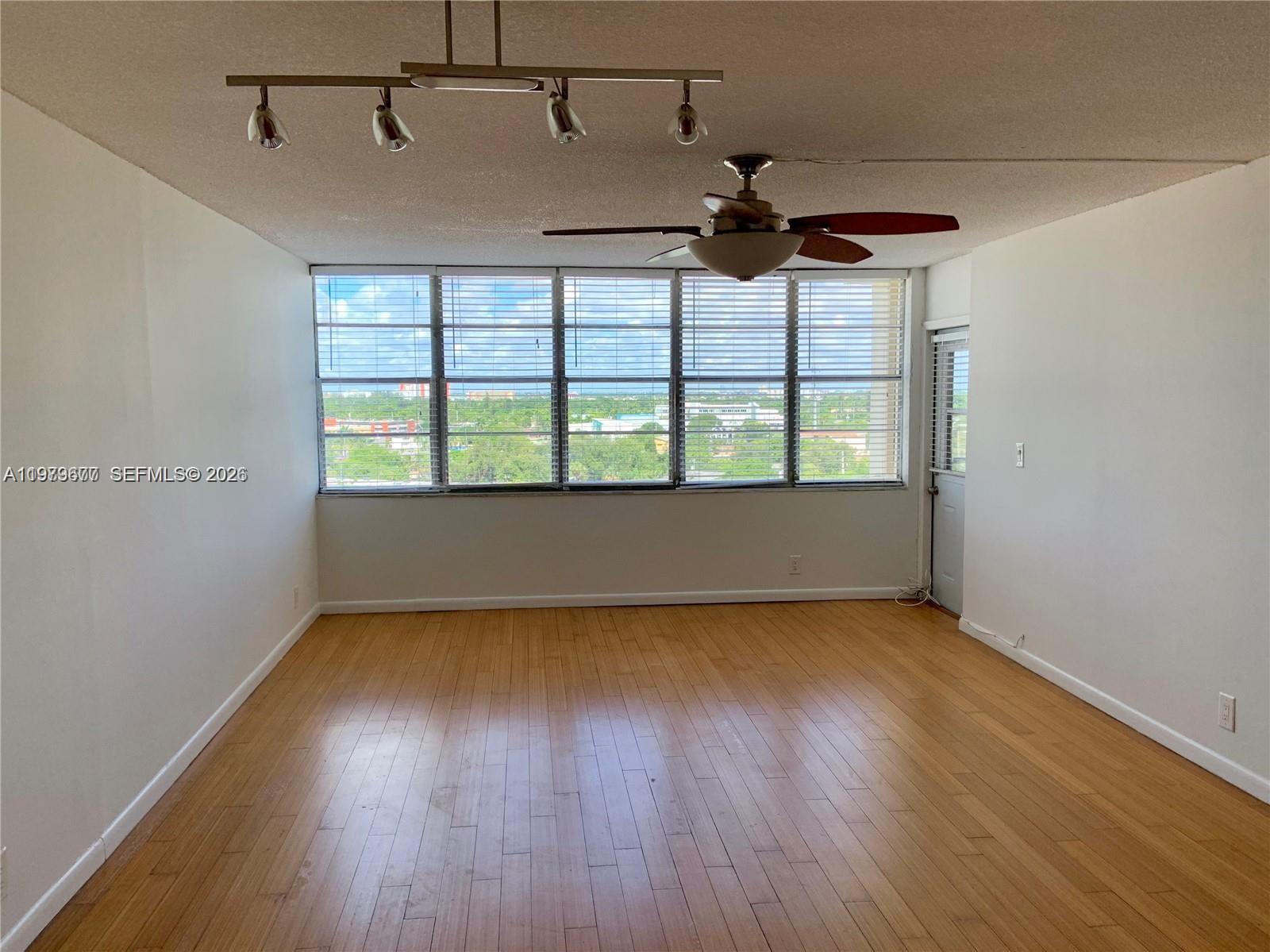 CRESTVIEW TOWERS CONDO - Residential