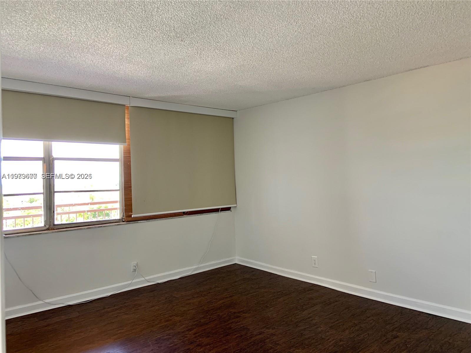 CRESTVIEW TOWERS CONDO - Residential