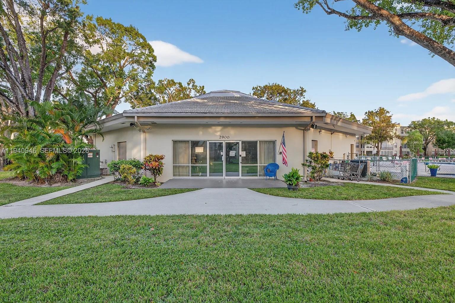 CYPRESS CHASE CONDO NO 1 - Residential