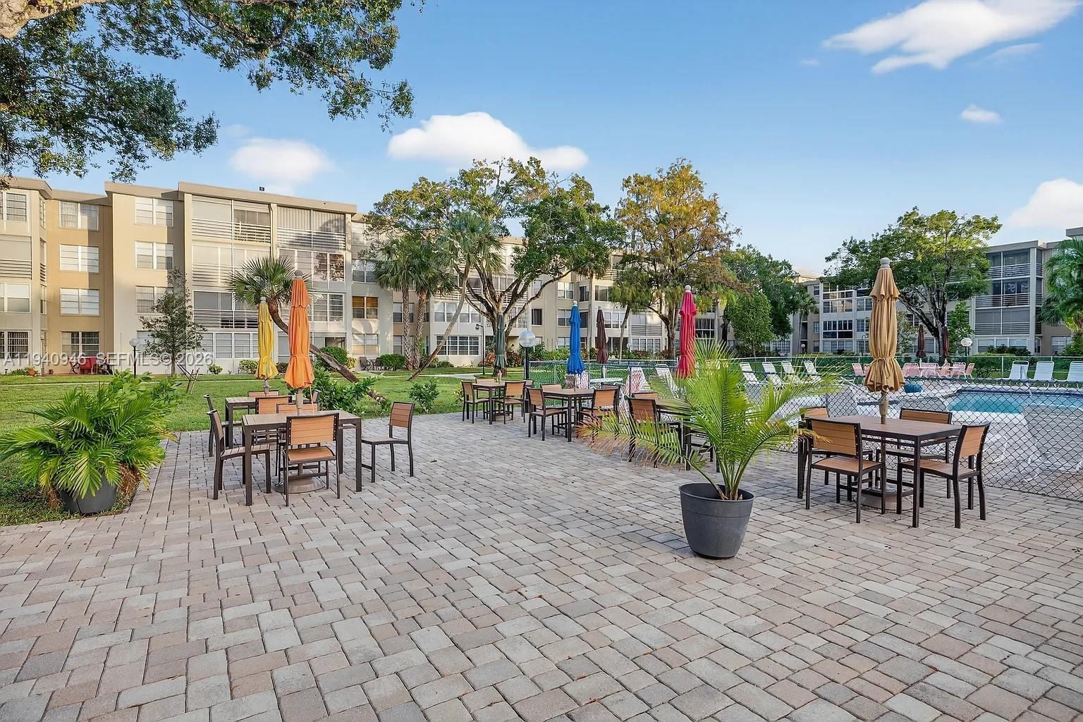 CYPRESS CHASE CONDO NO 1 - Residential