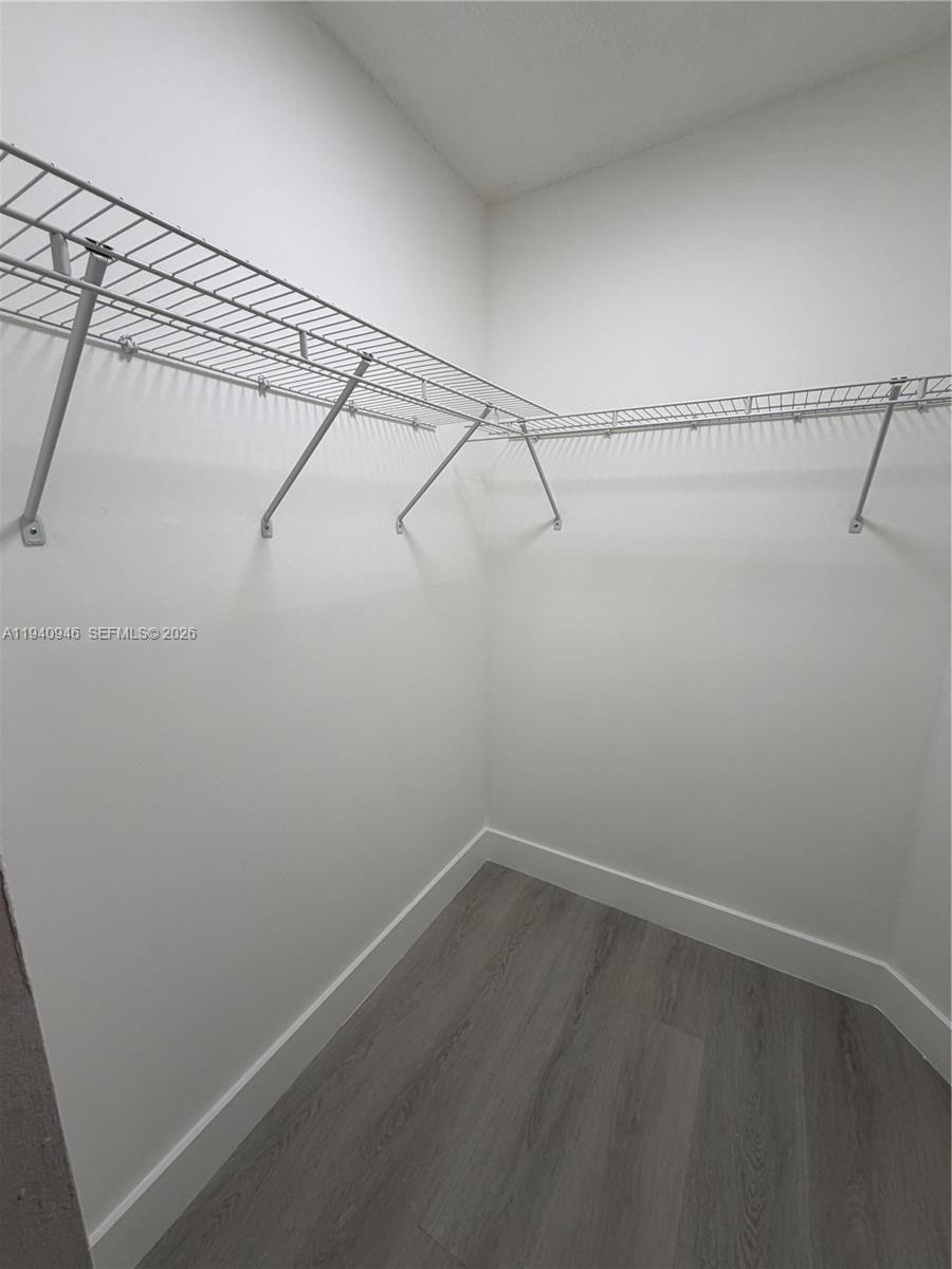 CYPRESS CHASE CONDO NO 1 - Residential