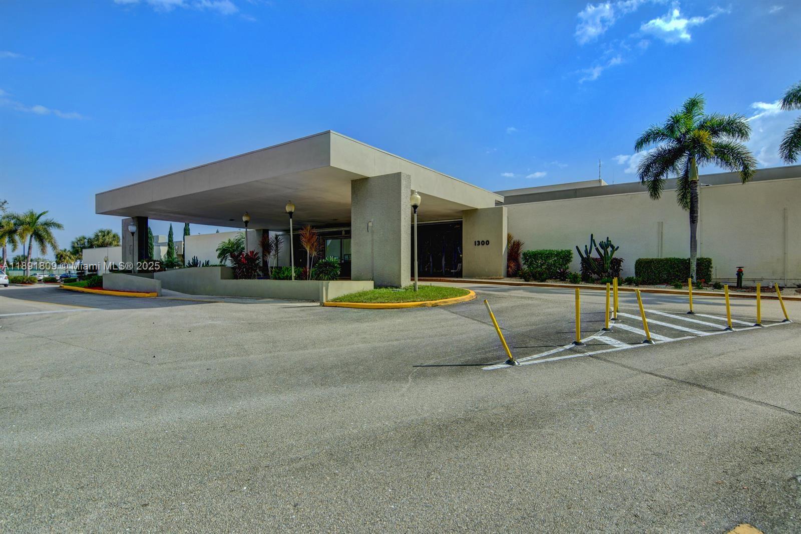 GRANADA VILLAGE D CONDO - Residential