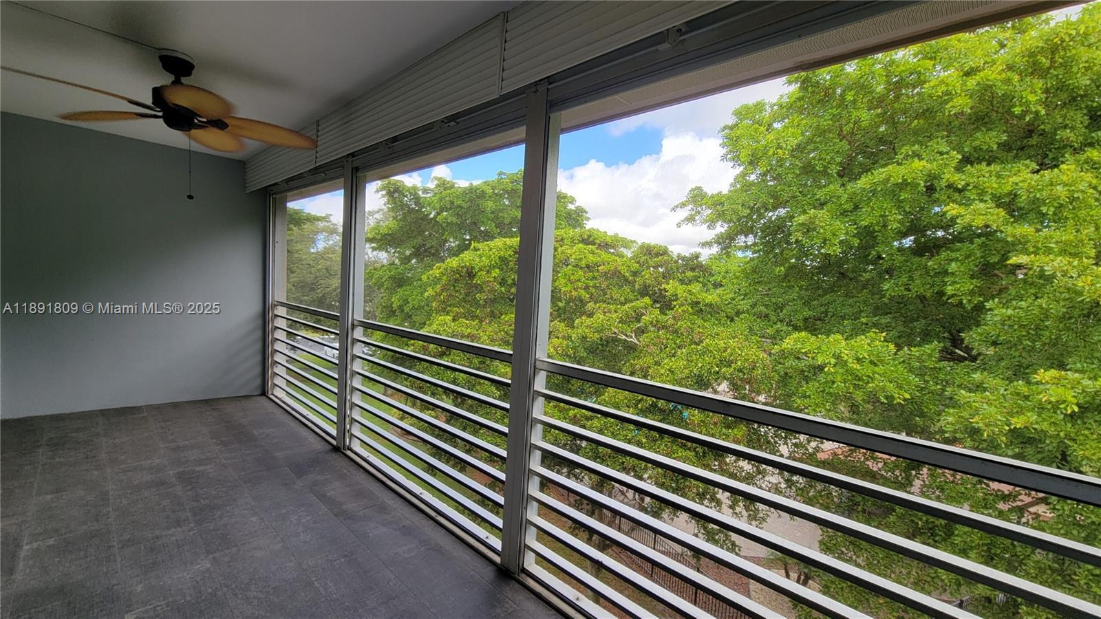 GRANADA VILLAGE D CONDO - Residential