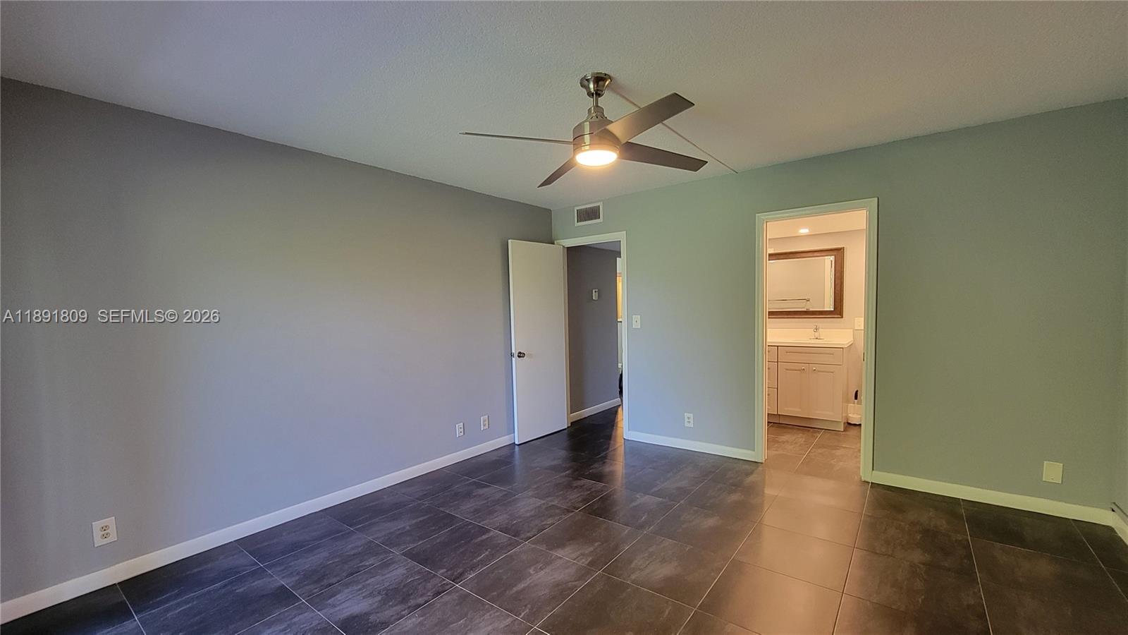 GRANADA VILLAGE D CONDO - Residential