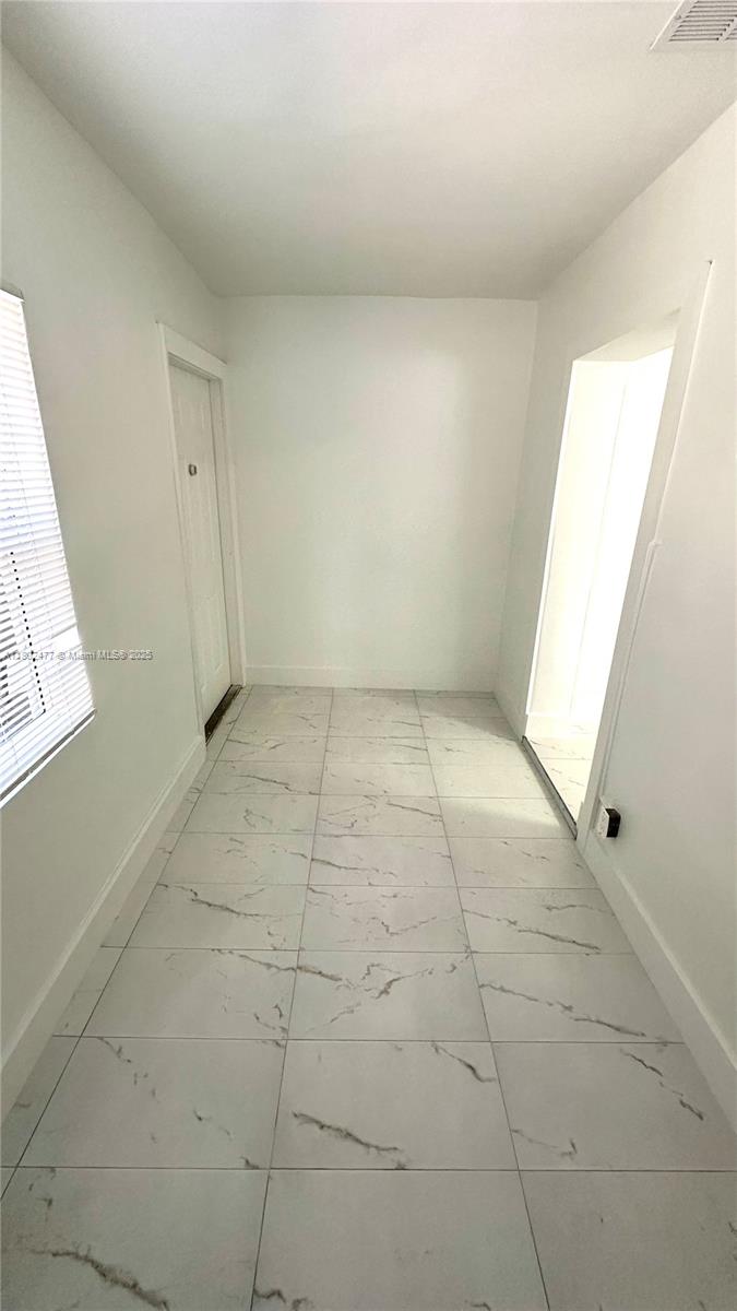 SEMINOLE ADD F R OLIVERS - Residential Lease