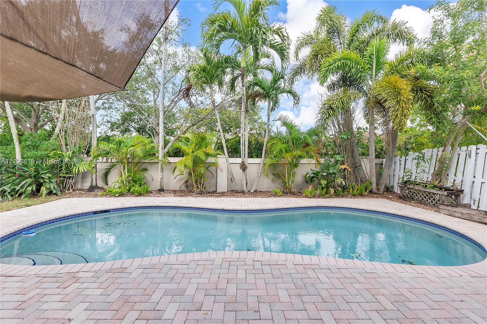 Rental Property at 4945 Sw 34th Ter, Hollywood, Broward County, Florida - Bedrooms: 3 
Bathrooms: 2  - $4,650 MO.