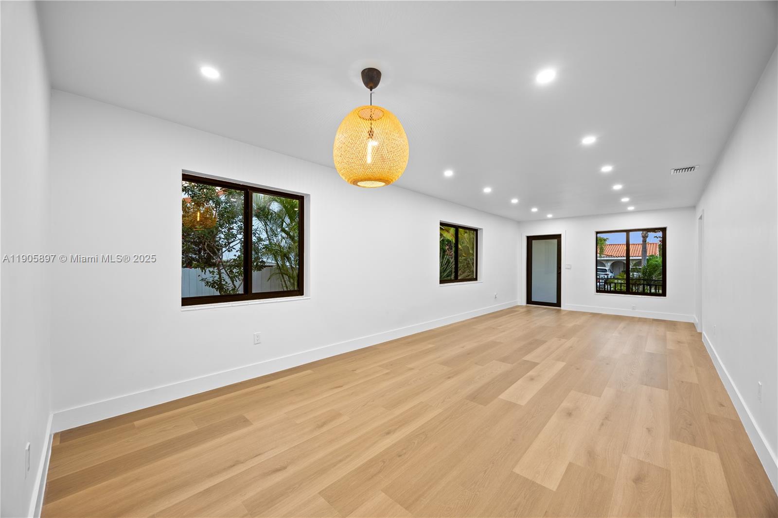 AMD PLAT ADELE HEIGHTS - Residential Income