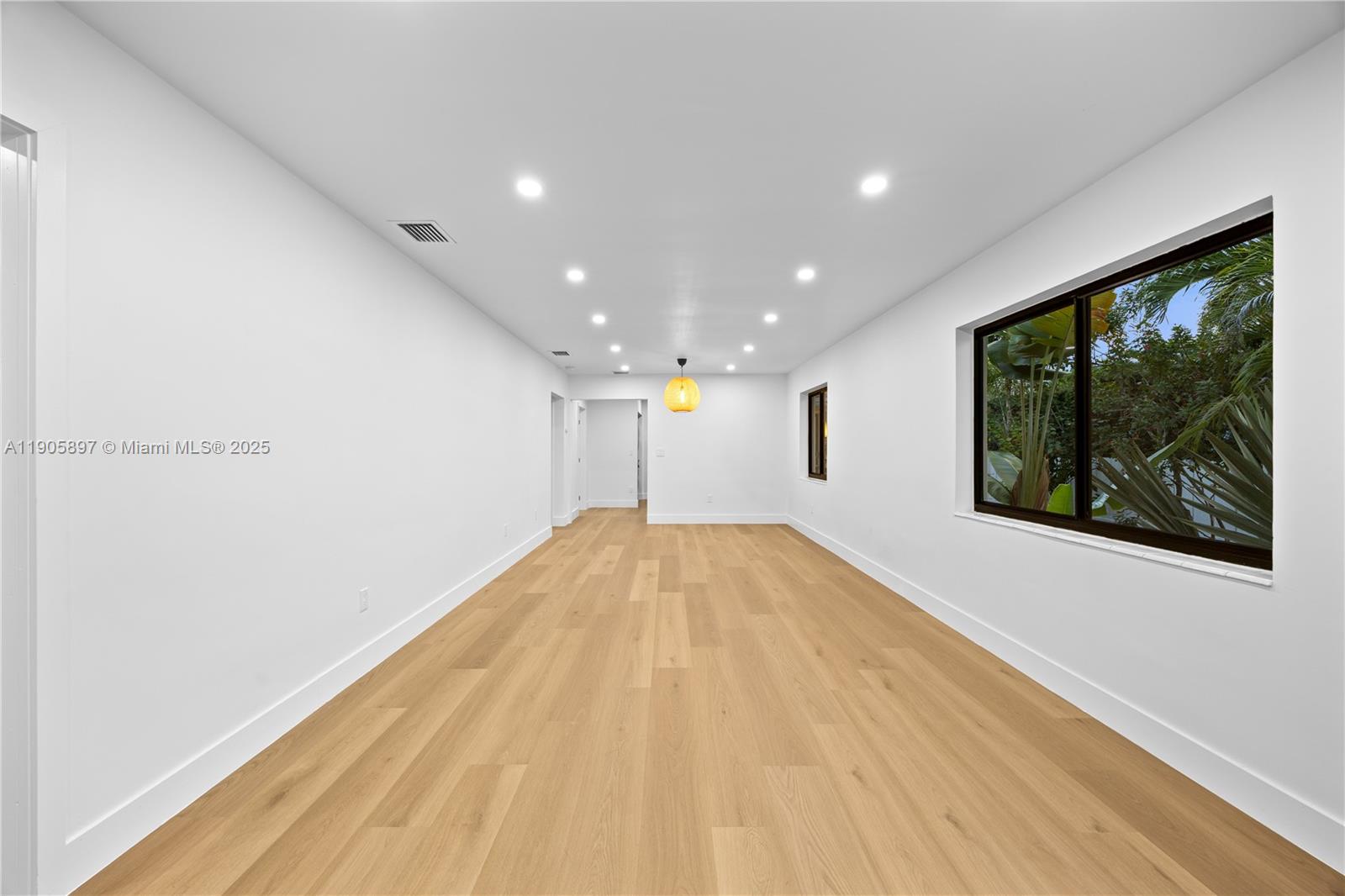 AMD PLAT ADELE HEIGHTS - Residential Income