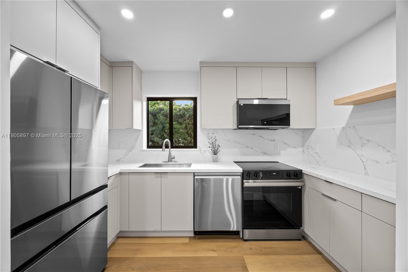 AMD PLAT ADELE HEIGHTS - Residential Income