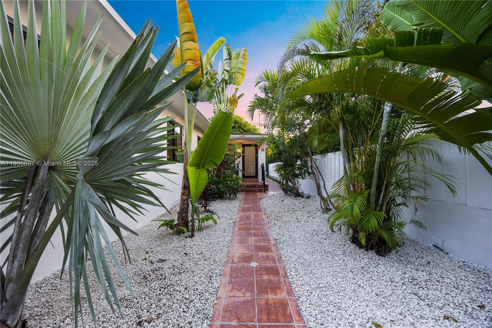 AMD PLAT ADELE HEIGHTS - Residential Income