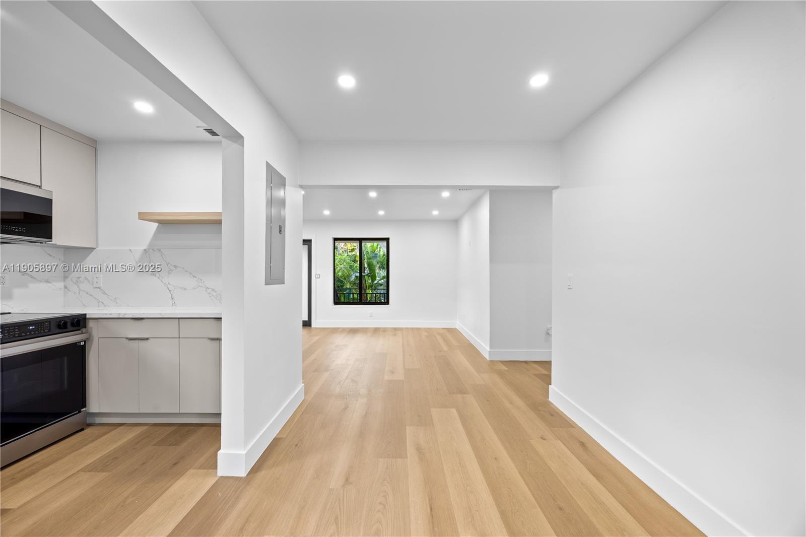 AMD PLAT ADELE HEIGHTS - Residential Income