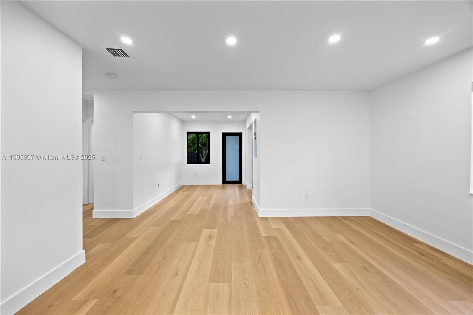 AMD PLAT ADELE HEIGHTS - Residential Income