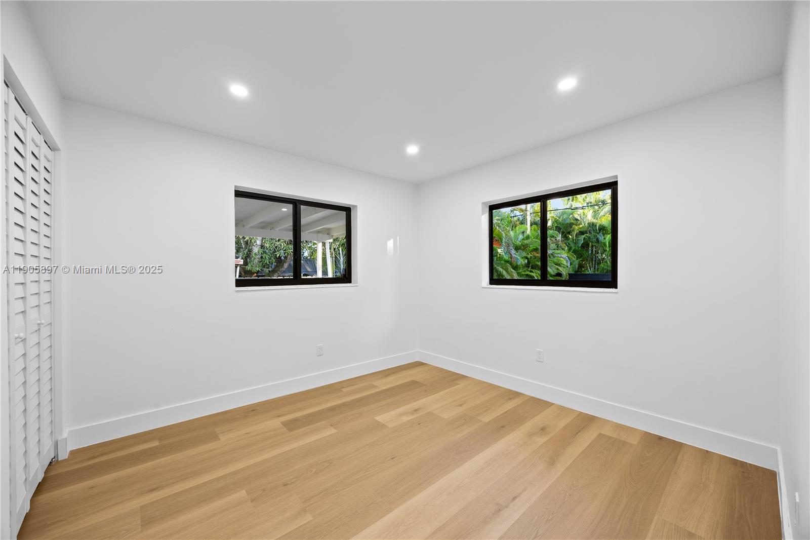 AMD PLAT ADELE HEIGHTS - Residential Income