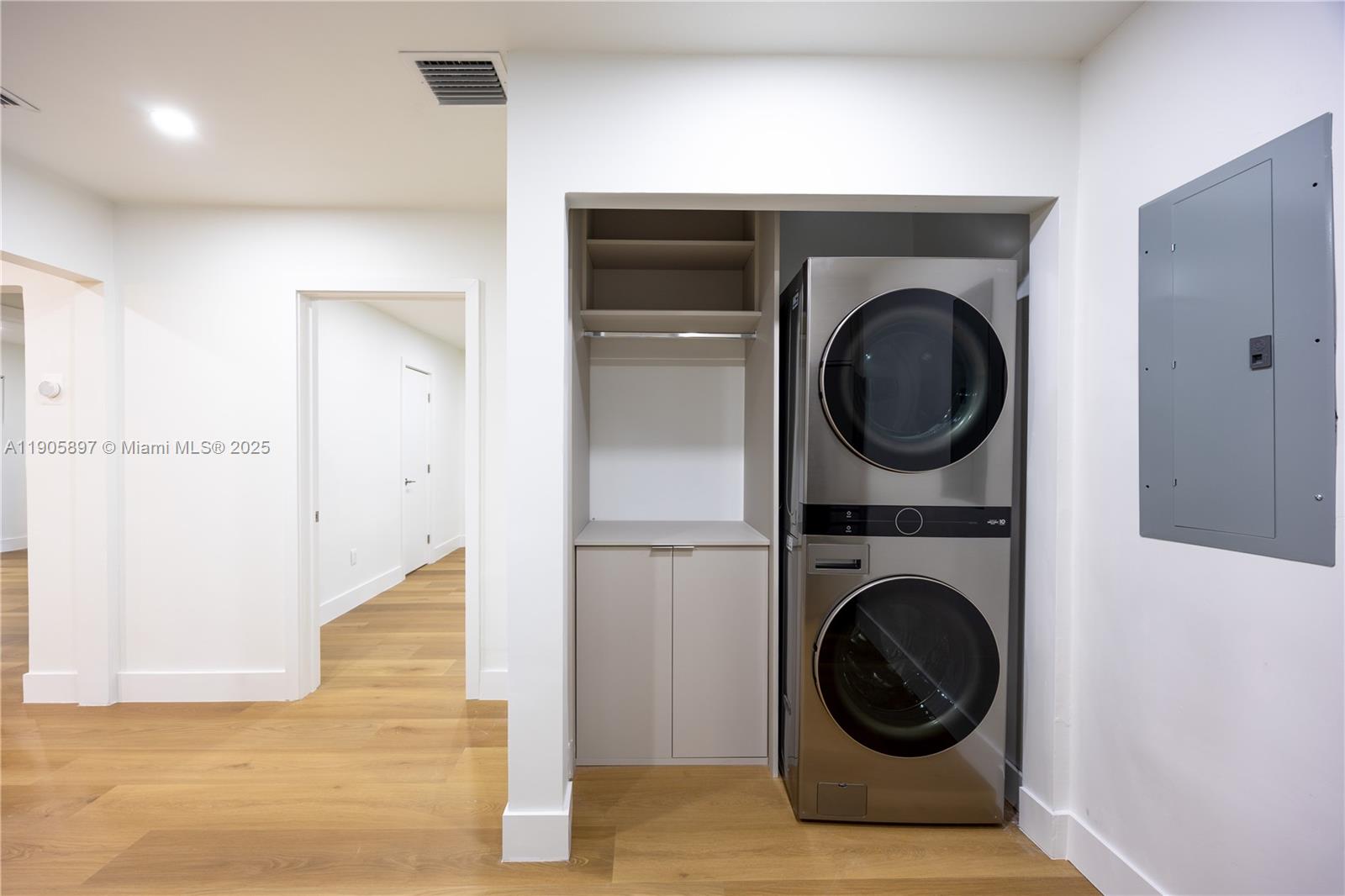 AMD PLAT ADELE HEIGHTS - Residential Income