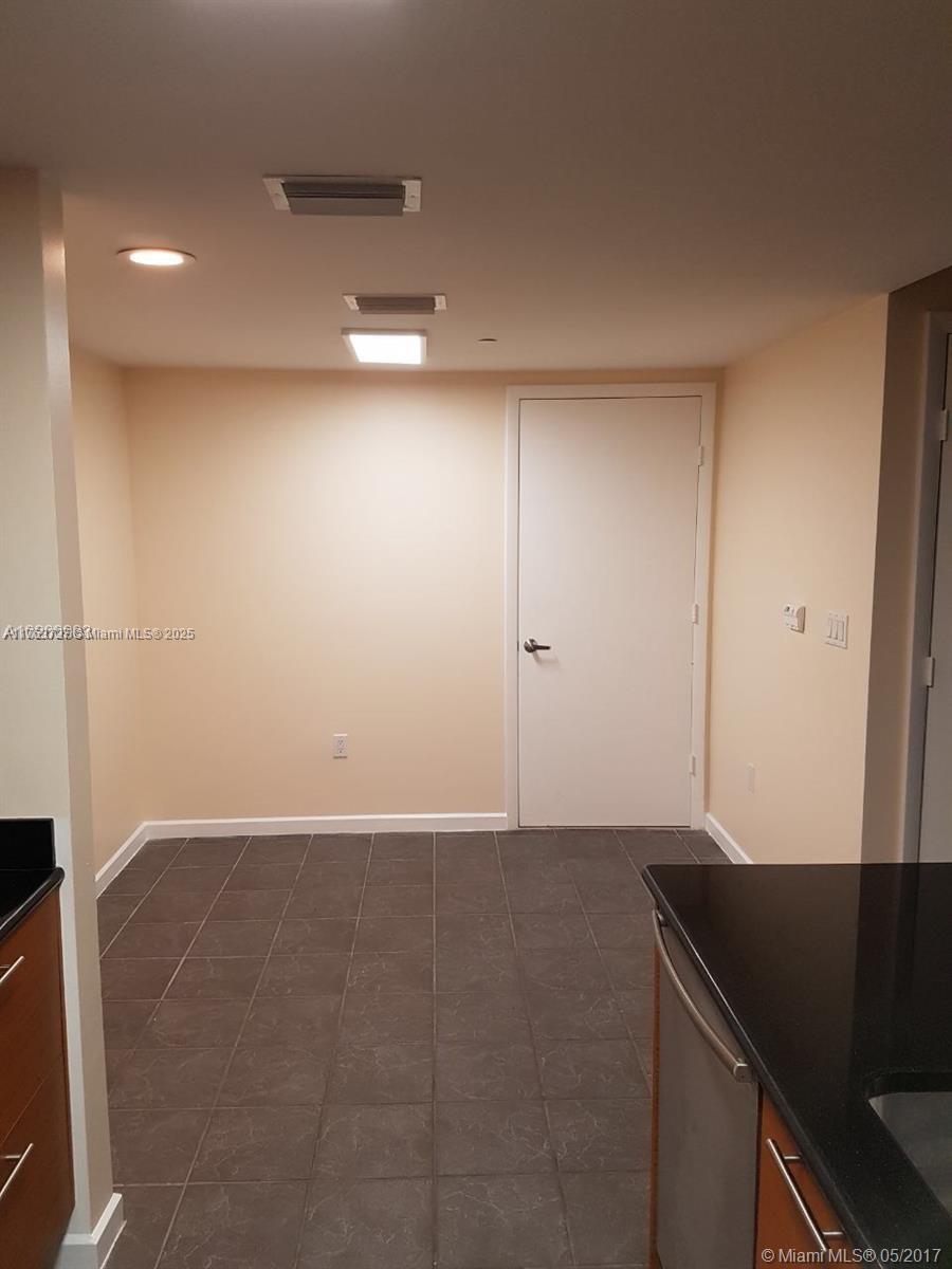 50 BISCAYNE - Residential