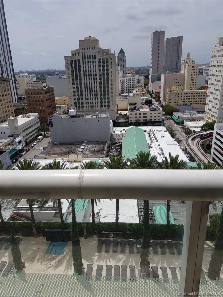 Property for Sale at 50 Biscayne Bl 1805, Miami, Broward County, Florida - Bedrooms: 1 
Bathrooms: 1  - $499,000