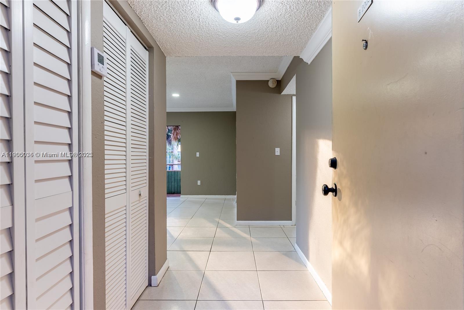 LAKEVIEW GARDENS AT MIAMI - Residential