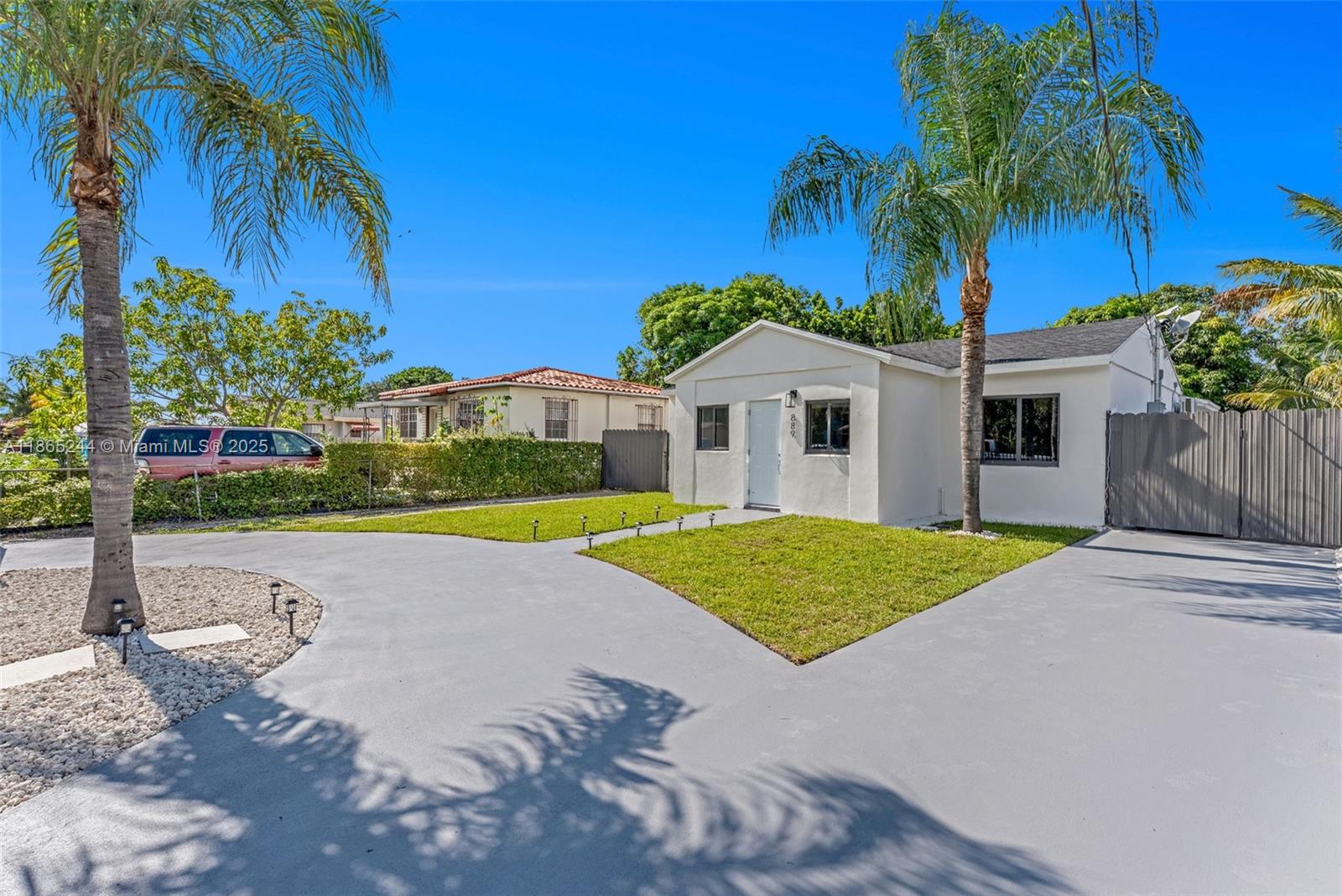 889 NW 102nd St
