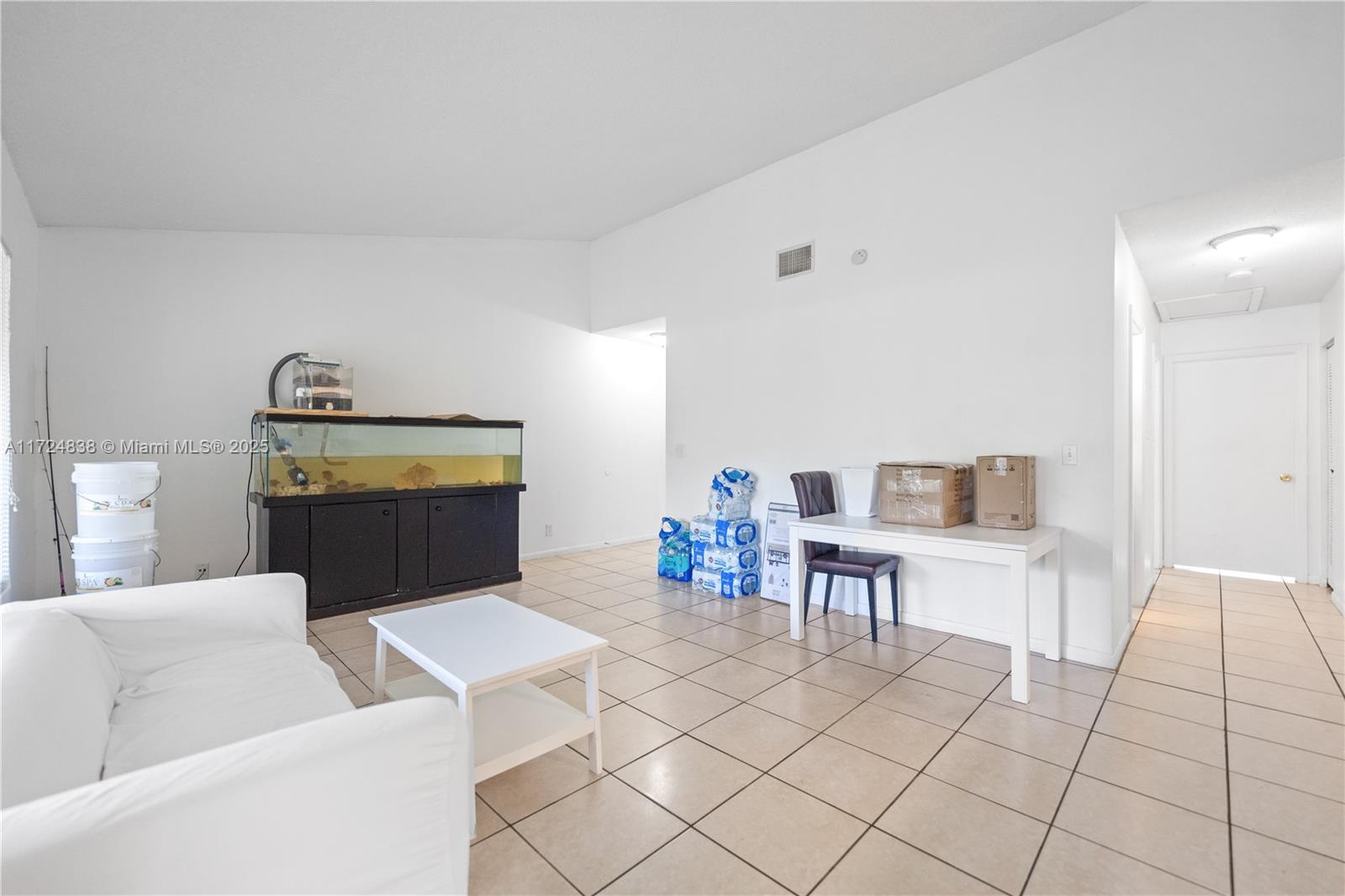 CASABLANCA ISLES CONDO - Residential