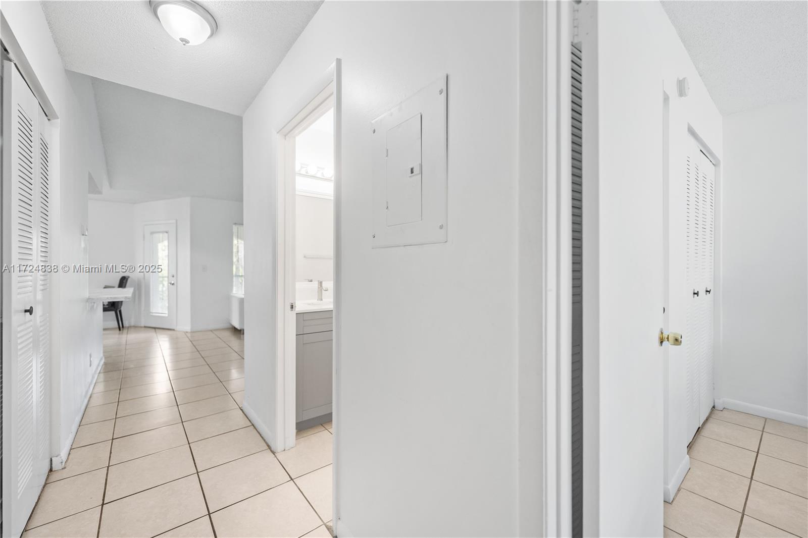 CASABLANCA ISLES CONDO - Residential