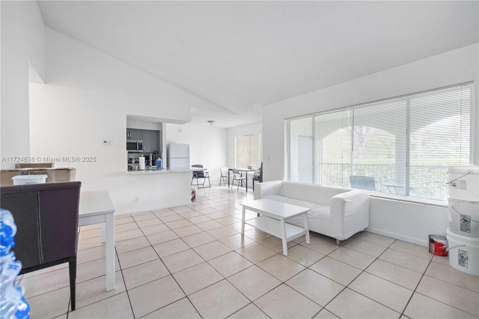 CASABLANCA ISLES CONDO - Residential