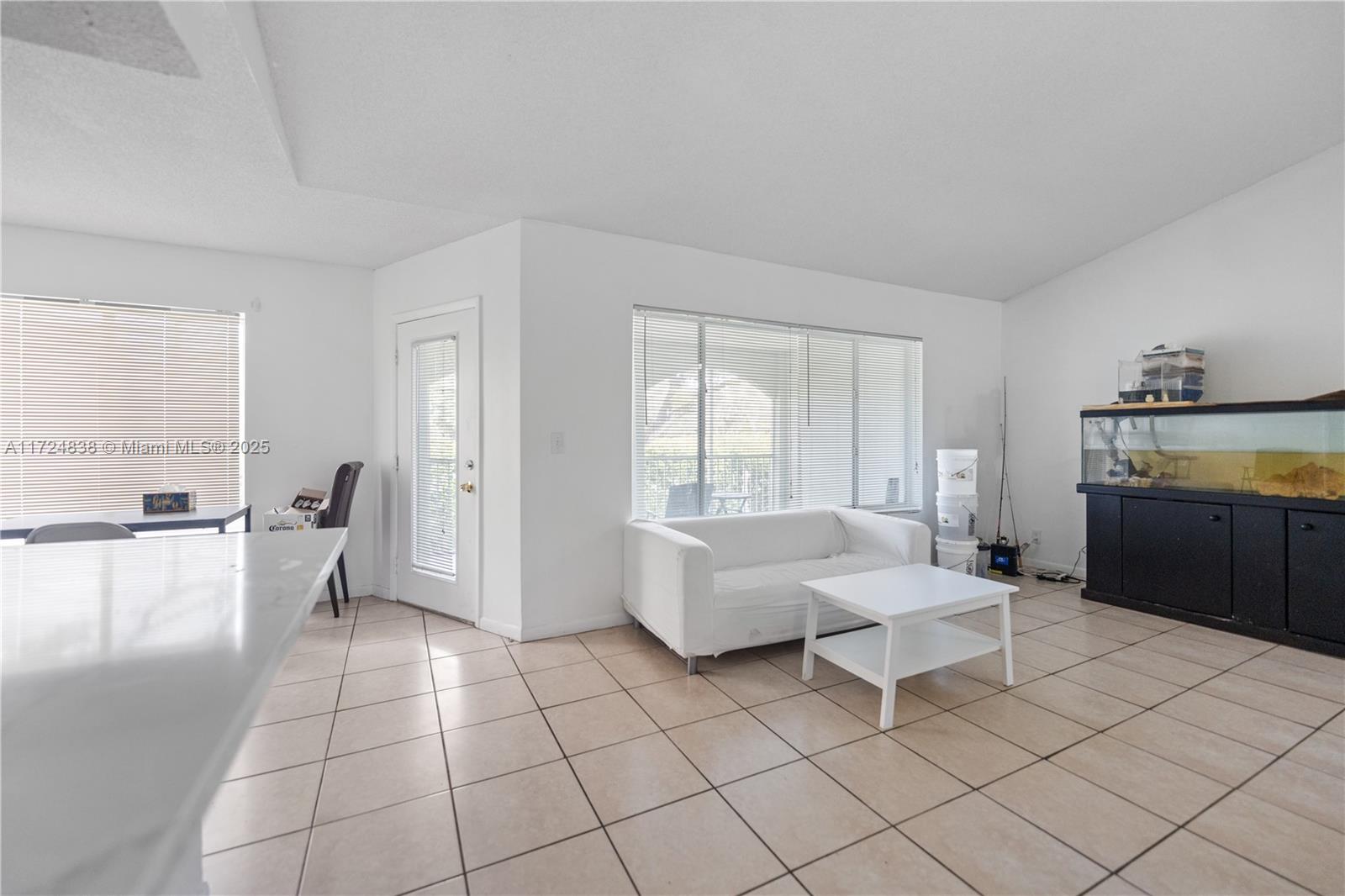 CASABLANCA ISLES CONDO - Residential