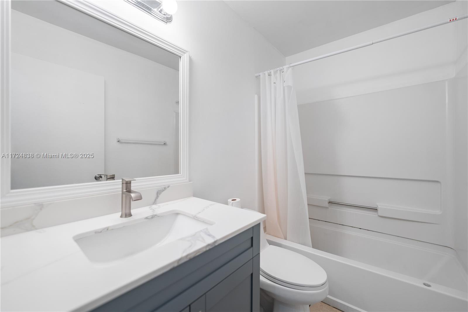 CASABLANCA ISLES CONDO - Residential