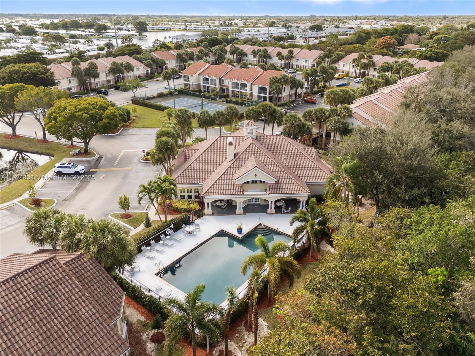 CASABLANCA ISLES CONDO - Residential