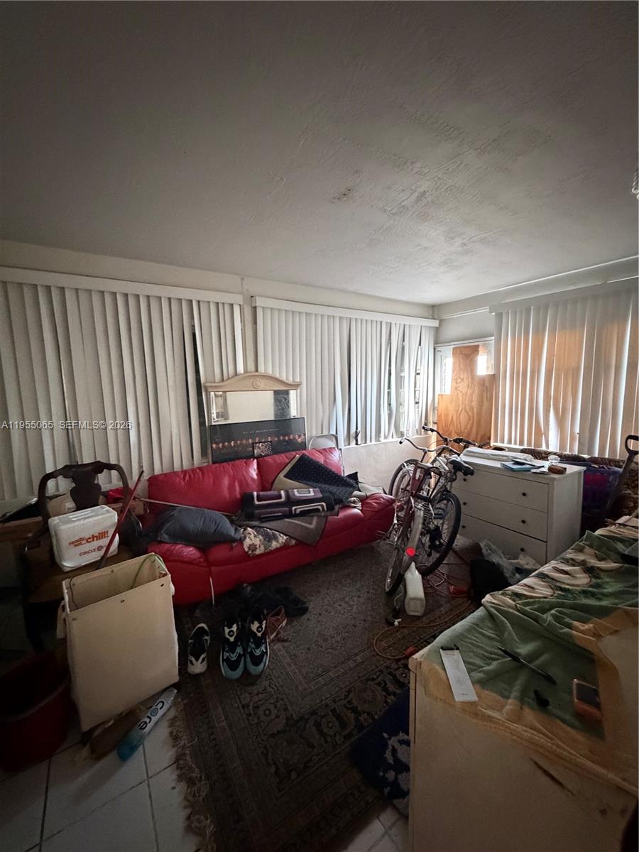 MAINLANDS OF TAMARAC LAKE - Residential