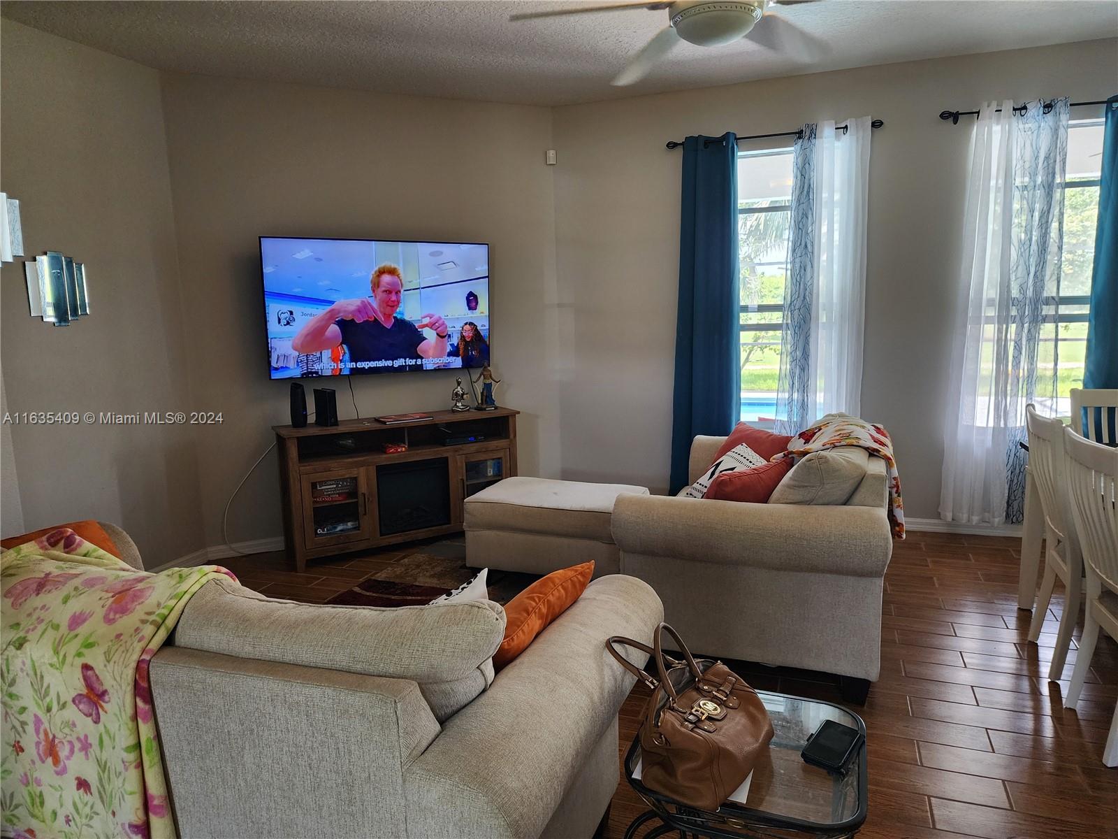 2321 The Oaks Blvd. Kissimmee