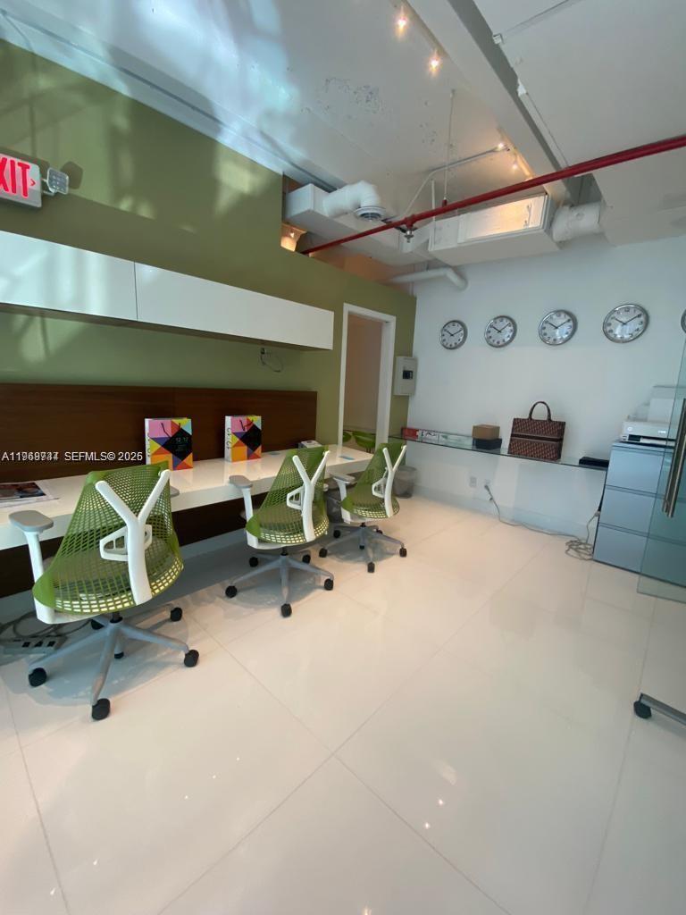 1110 Brickell Ave 804